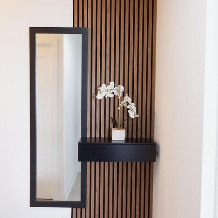 Modern Luxury Waterfront Condo ميسيسوجا المظهر الخارجي الصورة